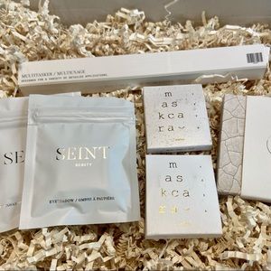 New Maskcara/Seint Eye Shadow Set